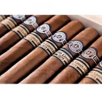 Romeo y Julieta Short Churchill - 25's Puro - Görsel 3